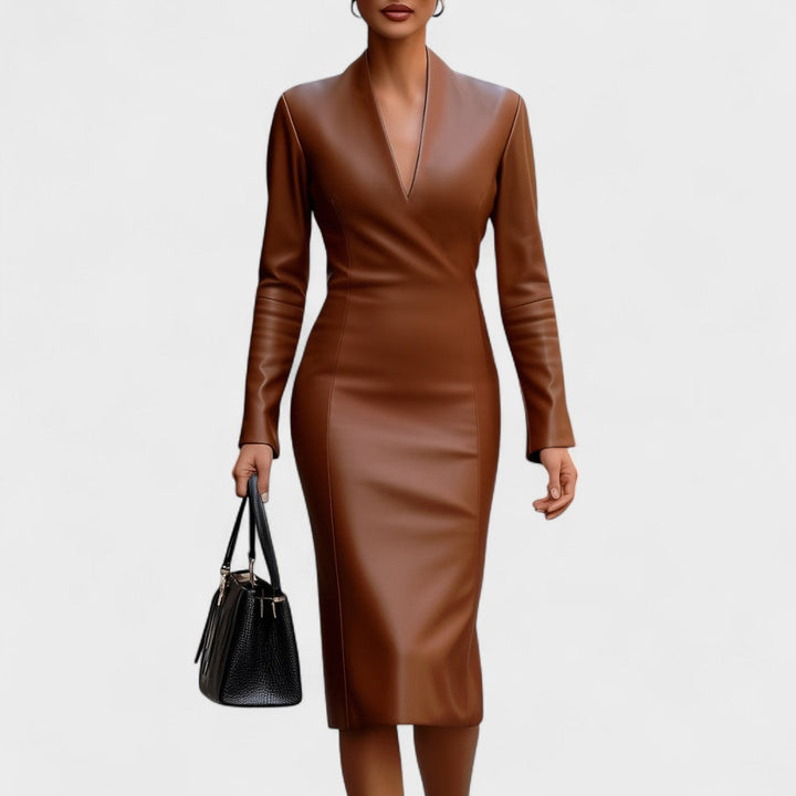 Lada - Robe moulante en simili cuir