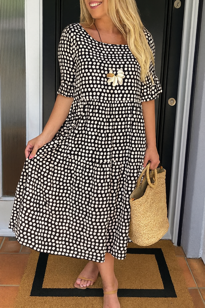 Lea – Élégance boho à pois
