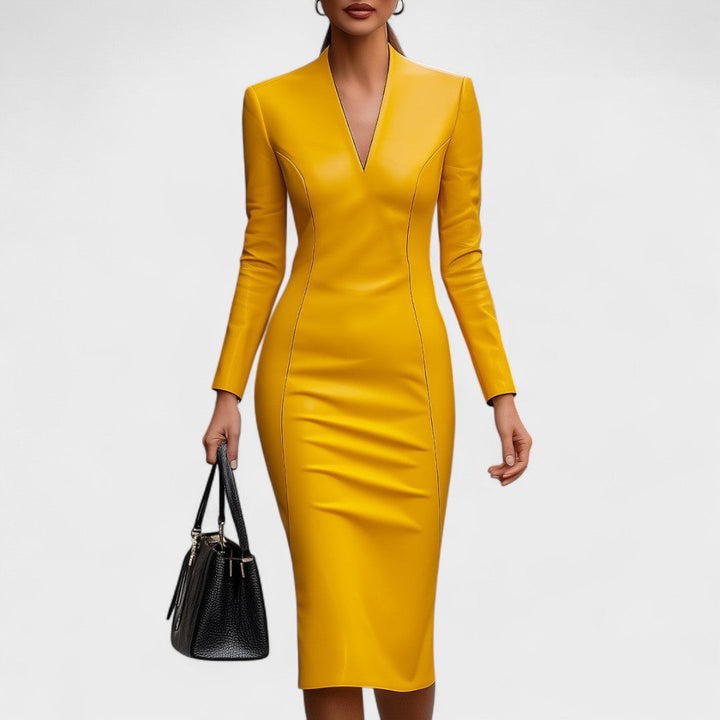 Lada - Robe moulante en simili cuir
