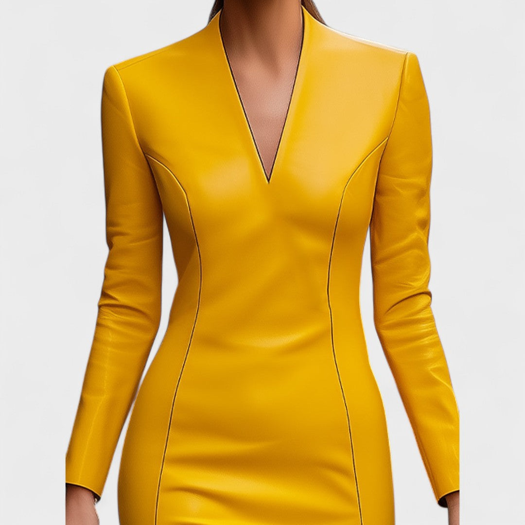 Lada - Robe moulante en simili cuir