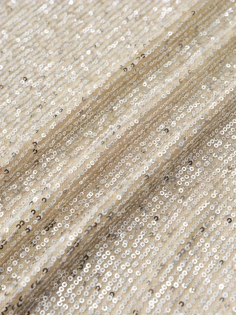 Jéssica – Robe Brillante à Épaules Dégagées
