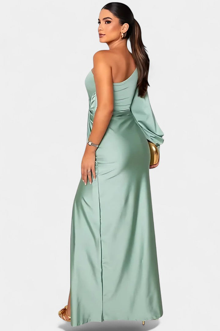 Robe Asymétrique Andrea avec Drapé sur une Épaule