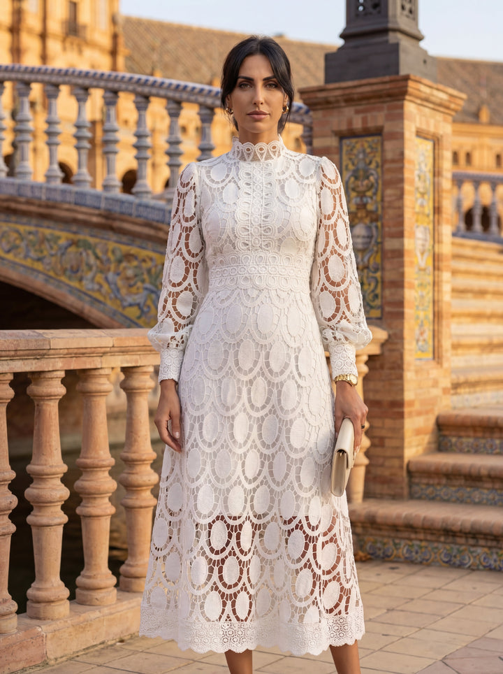 Aurora - Robe en dentelle de luxe