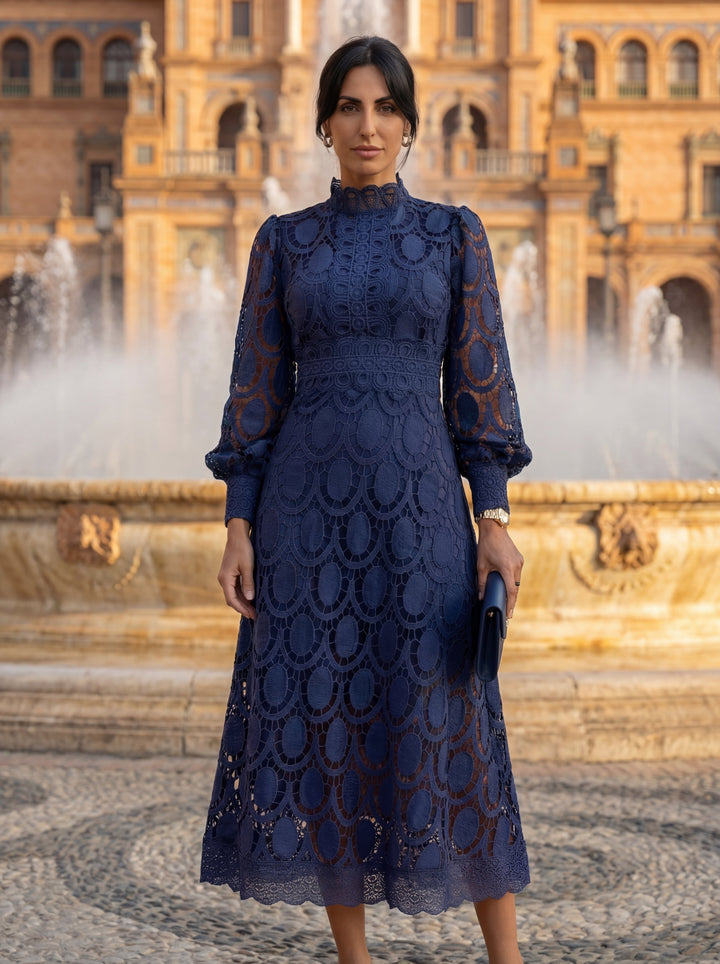 Aurora - Robe en dentelle de luxe