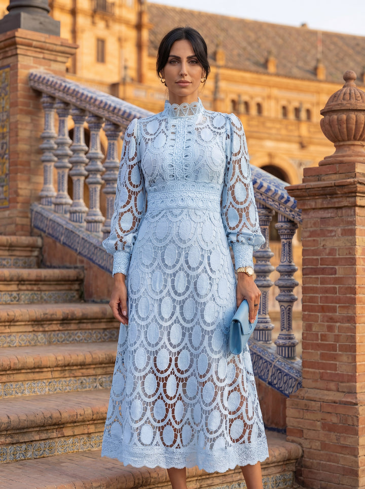 Aurora - Robe en dentelle de luxe