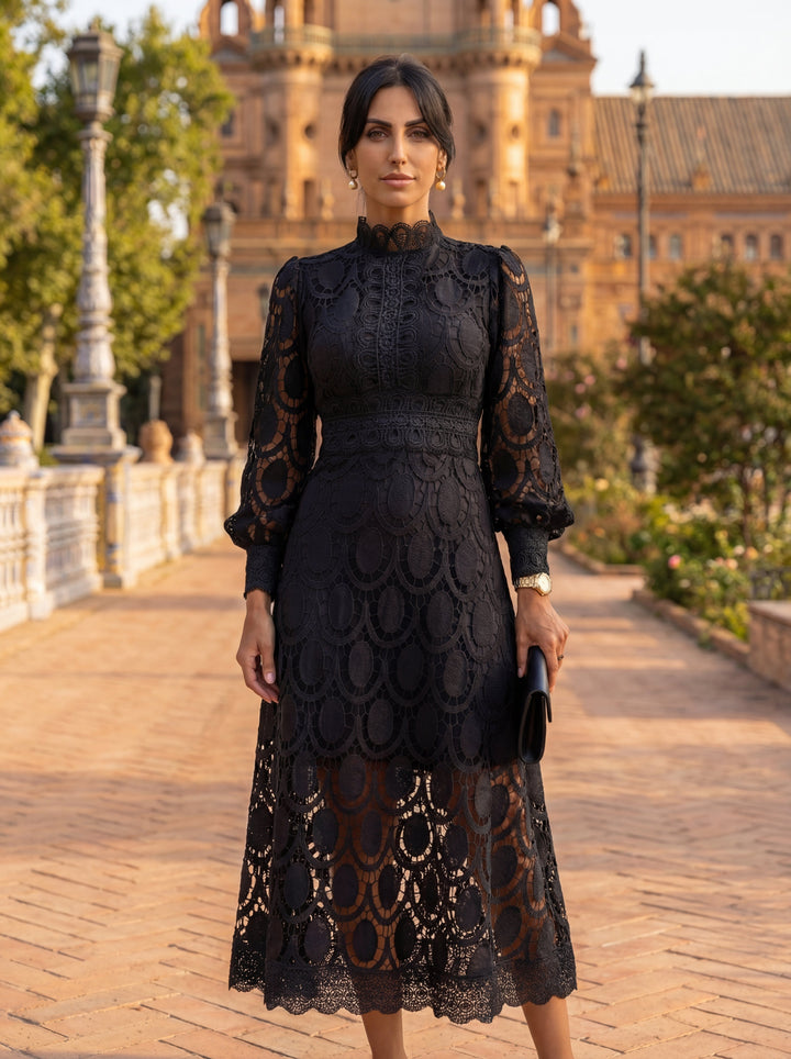 Aurora - Robe en dentelle de luxe