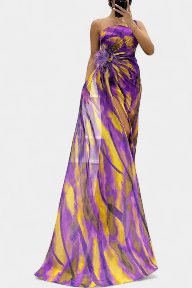 Robe Maxi Asymétrique Blanka avec Motif Énergique