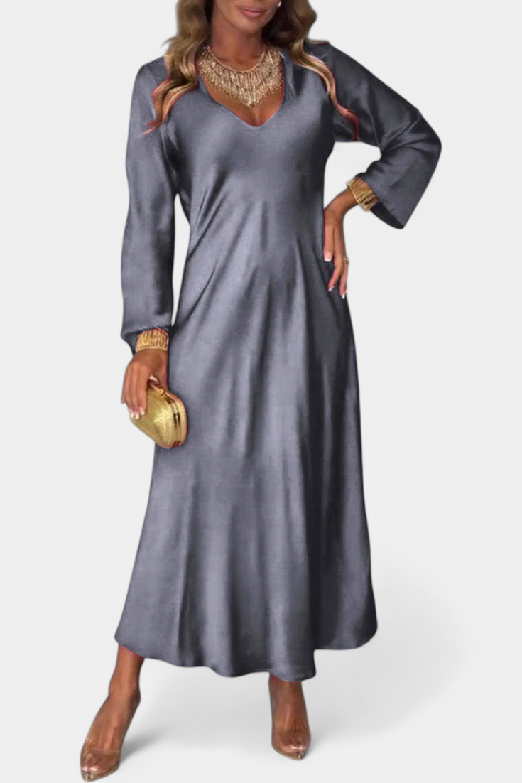 Robe Fluide Martina avec Décolleté en V et Manches Longues