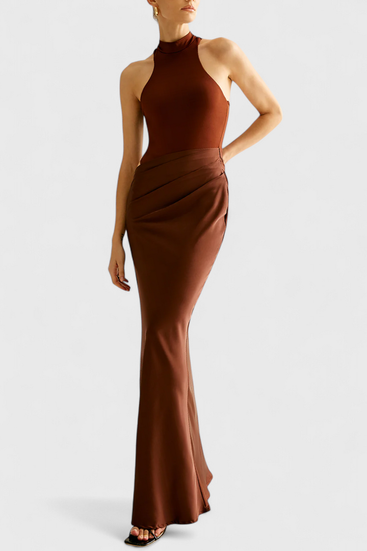 Robe Maxi Leona avec Style Top et Silhouette Allongée
