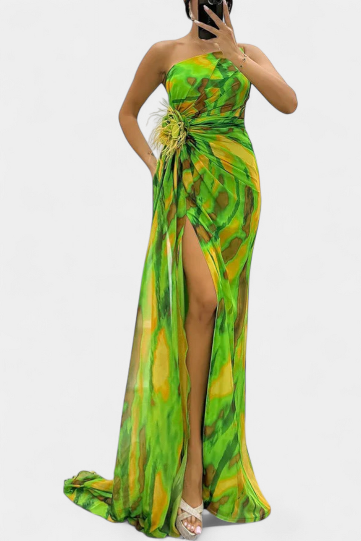 Robe Maxi Asymétrique Blanka avec Motif Énergique