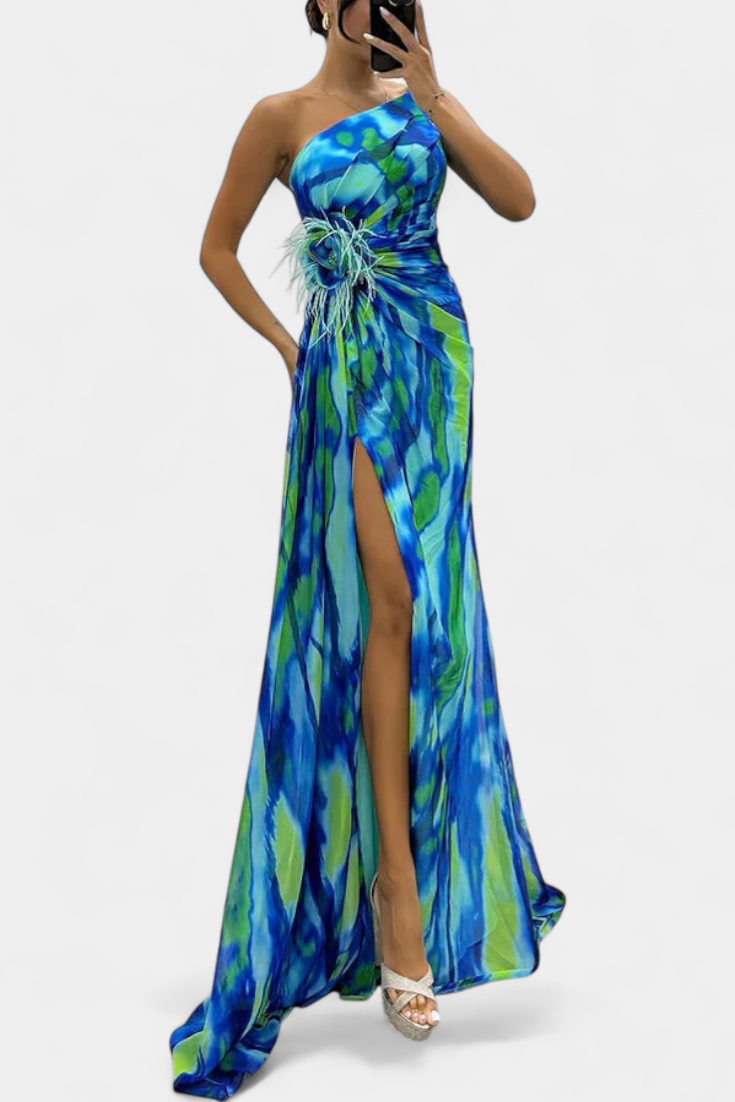 Robe Maxi Asymétrique Blanka avec Motif Énergique