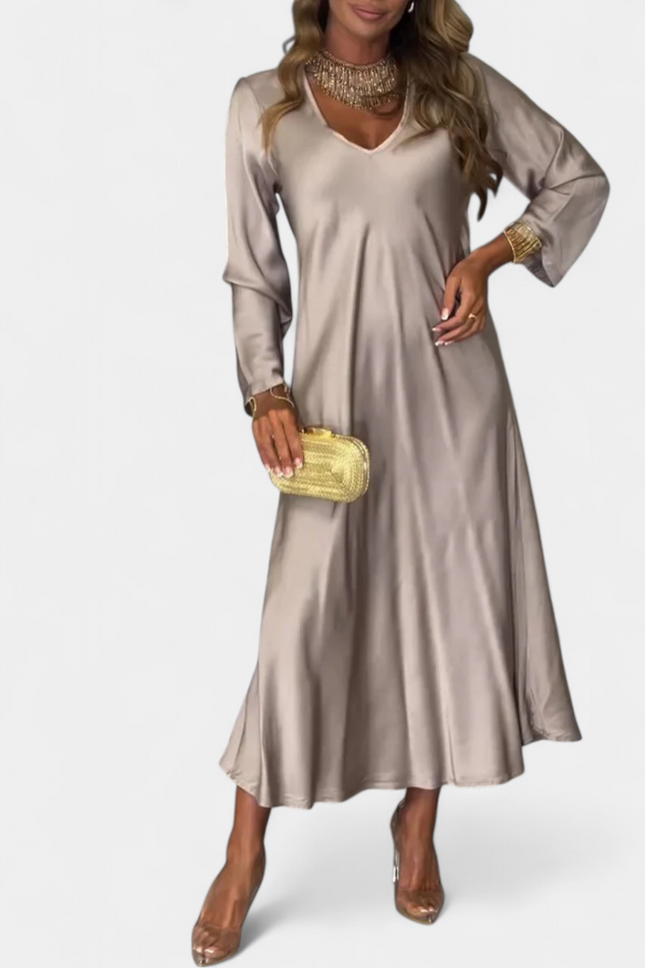 Robe Fluide Martina avec Décolleté en V et Manches Longues